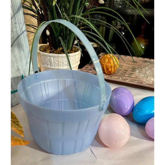 Purple Basket With 6 Large Eggs - Picture 2 of 3